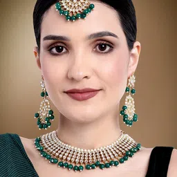 Peora Gold-Plated Kundan Jewellery Set-61