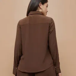 Code By Lifestyle Brown Regular Fit Shirt image 2