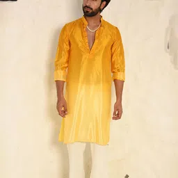 Laalzari Men Ombre Regular Straight Kurta with Trousers-picture-17