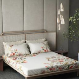 DDECOR Live beautiful Red Cotton Floral 180 TC Double Flat Bedsheet with 4 Pillow Covers-23