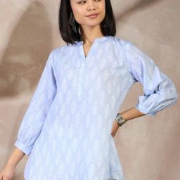 Winza Designer Blue Floral Print Top-picture-13