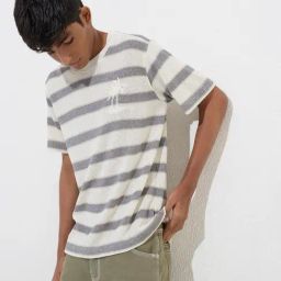 Y&F Kids by Westside Off-White Striped Cotton-Blend T-Shirt-picture-29