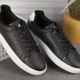 Metro Men's Black Casual Sneakers-picture-24