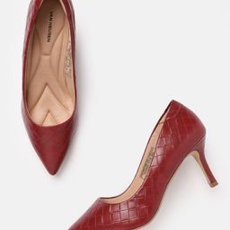 Van Heusen Slim Heeled Textured Pumps-54