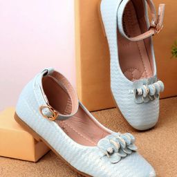 Cute Walk by Babyhug Bellies with Buckle Closure Floral Applique - Blue-image-75