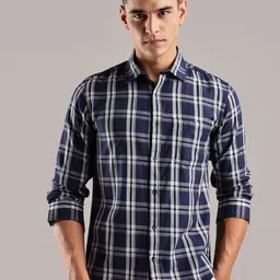 Guns & Sons Men Sport Regular Fit Spread Collar Tartan Checked Cotton Casual Shirt-image-94