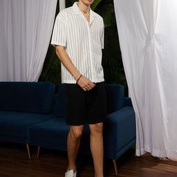 Campus Sutra Men Comfort Cuban Collar Striped Oversized Casual Shirt-picture-34
