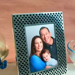 THE HOME CO. Silver-Toned & Black Metal Table Photo Frame-image-31