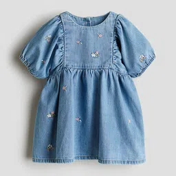 H&M Embroidery-Detail Denim Dress-34