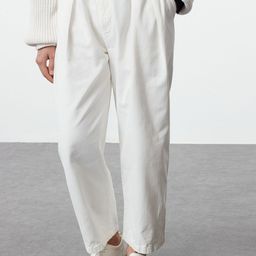 Trendyol Women Solid Pleated Regular Trousers-image-42