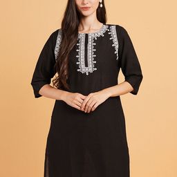 Brownverse Women Embroidered Khadi Kurta-image-102