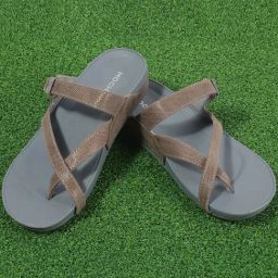 Mochi Women's Brown Cross Strap Sandals-image-9