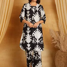 SANASH Collections Autumn And Summer Floral Printed Cotton Tunic With Trousers Co-Ords Set-picture-28