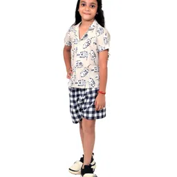 Tilism Knit Half Sleeves Baby Animals Printed Shirt & Shorts Night Suit Set - Multi Colour-picture-16