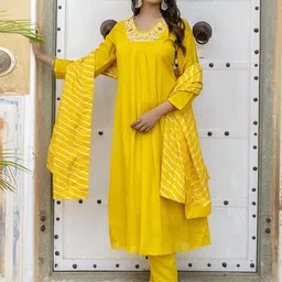 Navlik Women Floral Embroidered Regular Thread Work Silk Chiffon Kurta with Trousers & With Dupatta-image-35