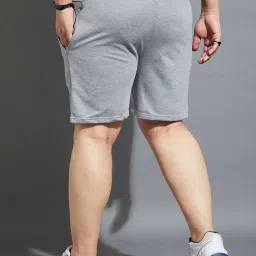 Bigbanana Men Plus Size Grey Solid Regular Fit Shorts image 2