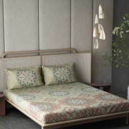 DDECOR Live beautiful Green Cotton Ethnic 210 TC Double Flat Bedsheet with 2 Pillow Covers-picture-17