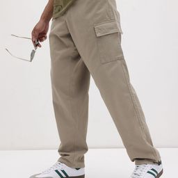 The Roadster Life Co. Men Mid-Rise Pure Cotton Relaxed Fit Cargos with Toggle Hem-image-85