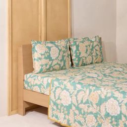 Westside Home Green Floral Design Double Bed Reversible Comforter-image-1