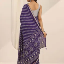 Libas Purple Leheriya Print Saree with Unstitched Blouse image 2
