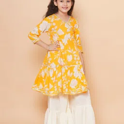 Bitiya By Bhama Cotton Woven Three Fourth Sleeves Floral Printed Gota Lace Embellished Anarkali Style Kurta Sharara Set - Yellow-picture-7