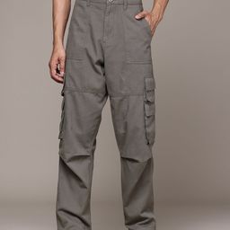 Roadster Men Relaxed Fit Pure Cotton Cargos Trousers-picture-31