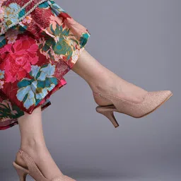 DressBerry Party Kitten Sandals with Bows-55