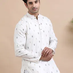 TATTVA Geometric Printed Mandarin Collar Jacquard Cotton Straight Kurta-image-26