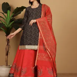 KAANCHIE NANGGIA Ready to Wear Silk Lehenga & Blouse With Dupatta-13