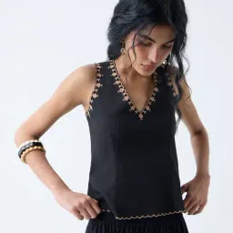 Bombay Paisley by Westside Black Floral Embroidered Cotton-Blend Top-picture-20