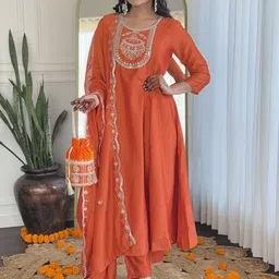 THE52 Floral Embroidered Round Neck Sequinned Straight Kurta With Trousers & Dupatta-image-13