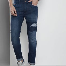 The Indian Garage Co Men Blue Mildly Distressed Light Fade Stretchable Cropped Jeans-image-70