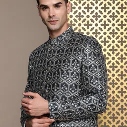 House of Pataudi Ethnic Motifs Embroidered Thread Work Sequinned Bandhgala Jashn Blazer-image-52