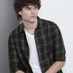 The Indian Garage Co Men Tartan Checked Casual Shirt-picture-38