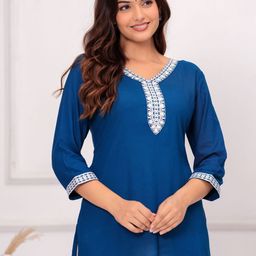 NEW4U Embroidered Crop Top-image-24