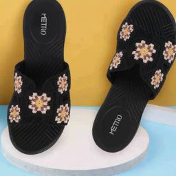 Metro Women's Black Casual Wedges-image-52