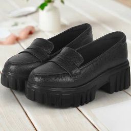 Mochi Women's Black Loafers-image-91