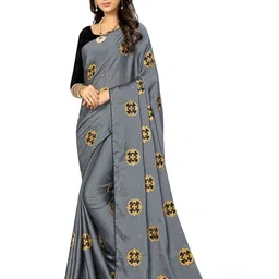 DIVASTRI Ethnic Motifs Embroidered and Pearls Handwork Saree-picture-22
