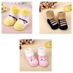 Syga Ankle Length Warm Socks Multi Design Pack of 3 - Multicolor-image-105