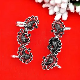 Yash Jewels Emporiums Silver Plated Oxidised Contemporary Ear Cuff-image-9