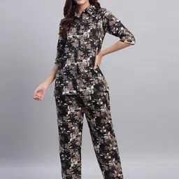 ROSEMELON Floral Printed Three-Quarter Sleeves Shirt With Trousers-picture-10