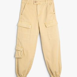 Koton Girls Solid Regular Fit Joggers Trousers-image-5