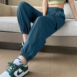 Moda Rapido Women Blue Solid Loose Fit Stylish Pocket Cotton Mid-Rise Cargo Trousers-picture-29