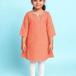 Kiddopanti Girls Pink & White Floral Regular Fit Suit Set-image-68