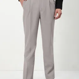 SHOWOFF Men Comfort Slim Fit Low-Rise Pleated Trousers-image-41