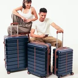 Assembly Set 0f 3 Textured Hard Sided Trolley Bag-57