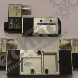 Techno 6.35 mm (1/4 inch) 5/2 Way Single Solenoid Valve S-522-10