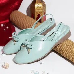 Froh Feet Women Embellished Ethnic Mules Flats-44