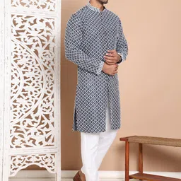 Jompers Men Embroidered Regular Thread Work Kurta with Pyjamas-18