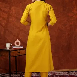 Embroidered Kurta with Pant-17